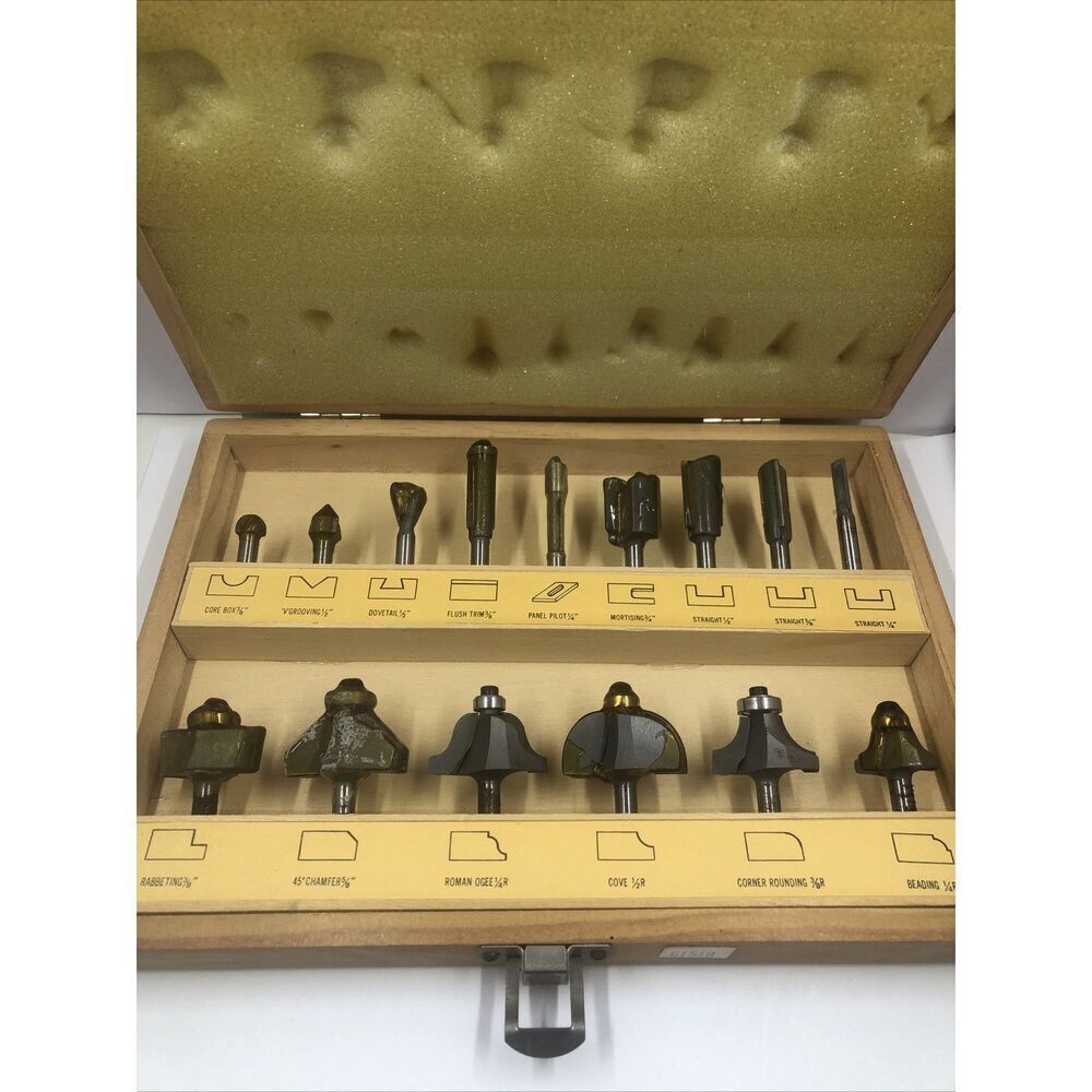 Router Bits-Grizzly Carbide Tip Router Bits (15). Vintage